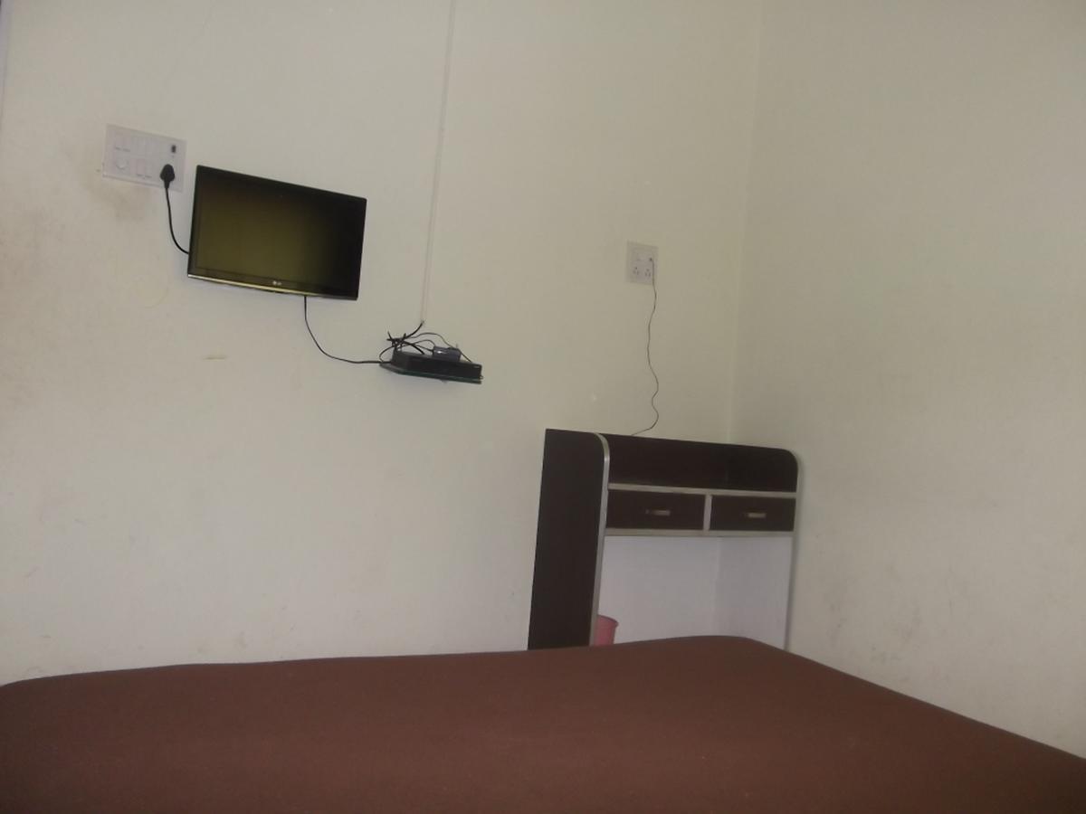 Hotel Rajyog Ranjangaon Ganpati Habitación foto